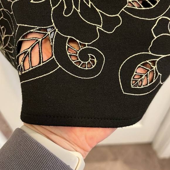 Andre Oliver Black & Tan Midi Dress - Picture 3 of 11